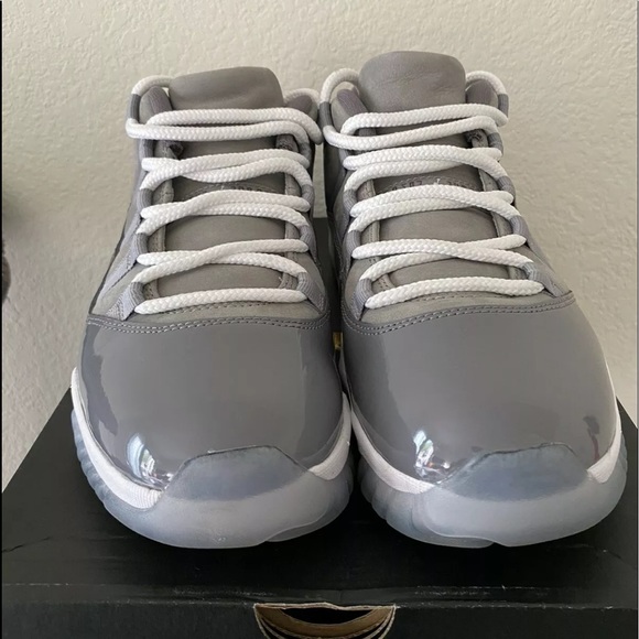 cool grey 11 low grade school